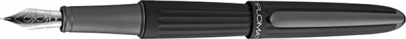 162439-159583-pioro_wieczne_diplomat_aero_m_czarne-800w Pióro wieczne DIPLOMAT Aero, M, czarne - obrazek 1