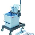 Zestaw VILEDA Professional UltraSpeed Pro, wózek jednowiaderkowy z wkładem r-MicroLite Max mop