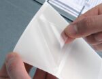 Kieszeń samoprzylepna Q-CONNECT, A4, 220x305mm, 5szt., transparentna - obrazek 2